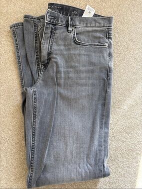 Banana Republic Gray  Traveler Jeans